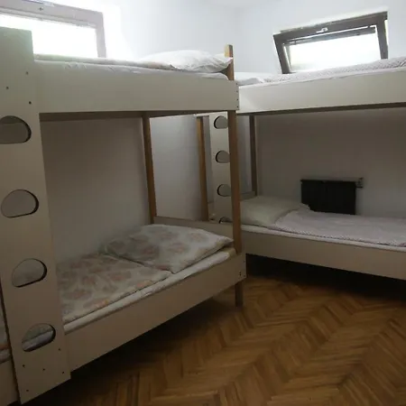 Szuzanna Fenyves Panzio 3* Siofok