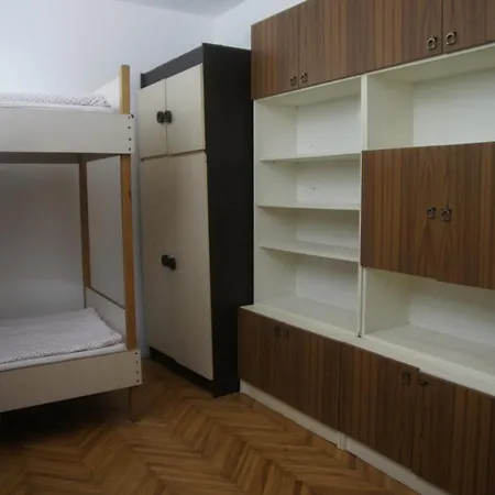 Bed & Breakfast Szuzanna Fenyves Panzio